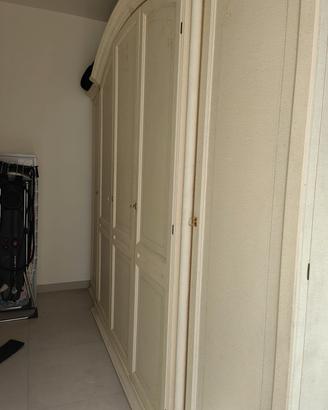 Armadio a 5 ante in ciliegio