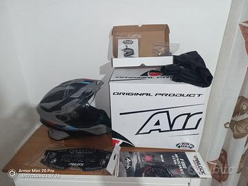 Casco Adventure moto Airoh commanders Tg.S