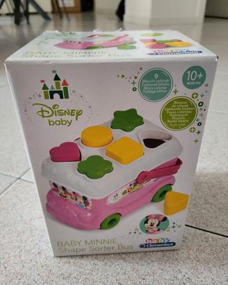 Minnie bus