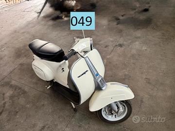 Piaggio Vespa 50 Special (V5B3) - 1971
