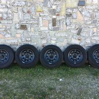 Pneumatici completi di cerchione originali SUZUKI