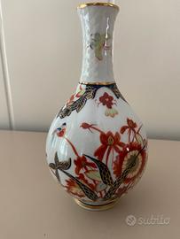 Vaso in porcellana stile Imari