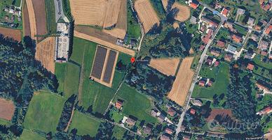 Cassacco centro, terreno agricolo recintato