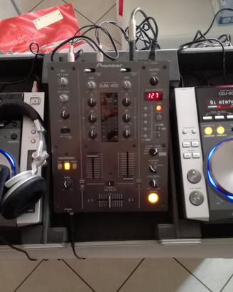 Consolle professionale per DJ