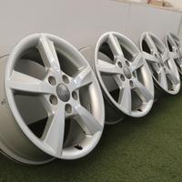 Cerchi in lega Audi A3 16 ORIGINALI 8V0071496