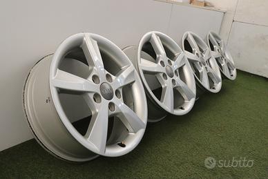 Cerchi in lega Audi A3 16 ORIGINALI 8V0071496