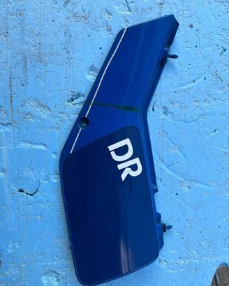 Suzuki dr 600 fianchetto carena laterale sinista