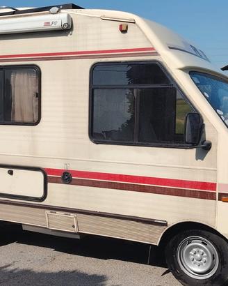 PILOTE R750 MOTORHOME COMPATTO