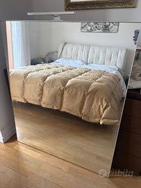 Specchio con luce led