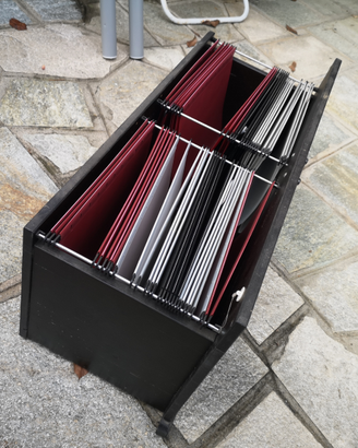 Cassettiera archiviadocumenti su rotelle