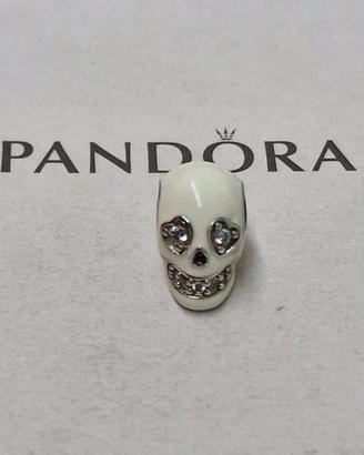 Charm Pandora Teschio che si Illumina al Buio