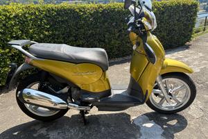 Scooter Scarabeo 125 i.e.
