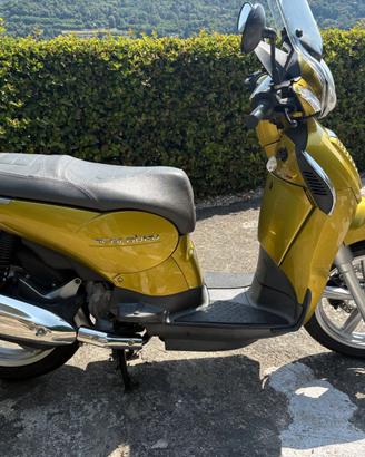 Scooter Scarabeo 125 i.e.