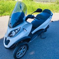 Piaggio MP3 300 MP3 300 IE BUSINESS LT ABS MY 16