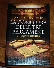 libro thriller 