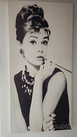 tela Audrey Hepburn