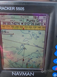 GPS Chartplotter Navman Tracker 5505 a colori –