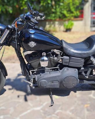 HARLEY-DAVIDSON FXDWG Dyna Wide Glide .