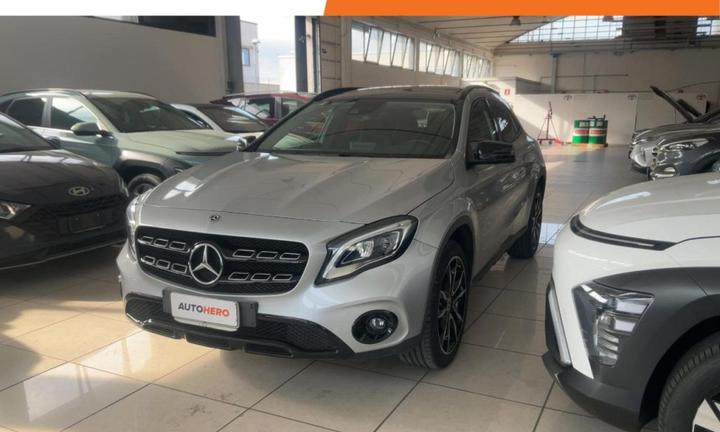 MERCEDES-BENZ GLA 200 VZ43189