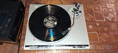 Technics Quartz SL Q303