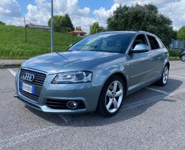 Audi A3 SPB 1.8 TFSI QUATTRO