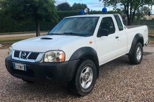 Nissan pick-up Navara 4x4 King-cab
