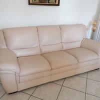 divano 3 posti in pelle beige