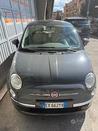 Fiat 500 grigia benzina
