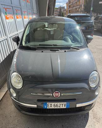 Fiat 500 grigia benzina