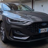 Ford Focus ST-Line Hybrid 125cv 2023 tagliandata
