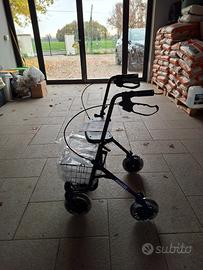 Deambulatore nuovo
