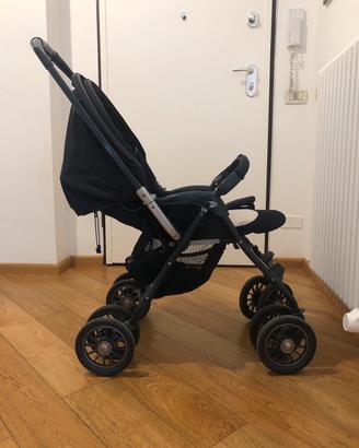 Passeggino pieghevole “Aprica”