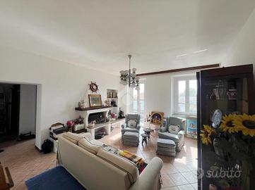 4 LOCALI A GERENZANO