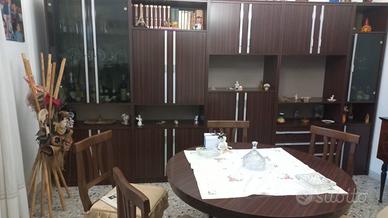 sala da pranzo (escluso  le sedie)