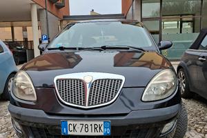 Lancia Ypsilon 3 porte nera  1.2 benzina 