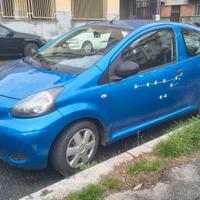 Toyota Aygo benzina anno 2011 - 140.000km.