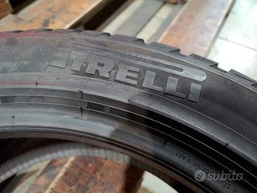 4 GOMME 225 45 17 INVERNALI 75/85% PIRELLI