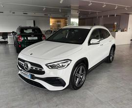 MERCEDES-BENZ GLA 180 d Automatic Premium