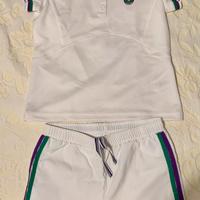 Tennis vestiti come nuovi