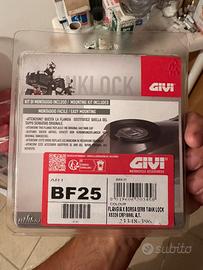 Flangia tanklock per Africa Twin 1000/1100