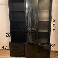 mobile vetrina moderno design anni '80