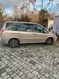 Lancia Phedra 2.2 170 cv. Cambio aut.