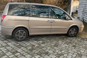 Lancia Phedra 2.2 170 cv. Cambio aut.