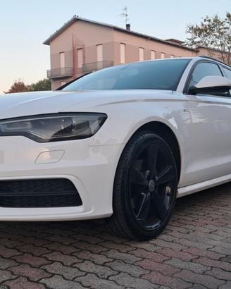 Audi A6 Avant 2.0 TDI 177 CV Advanced