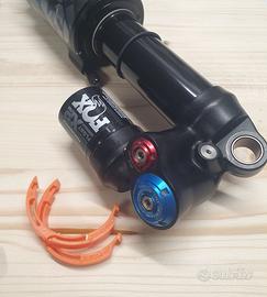 FOX FLOAT X2 PERFORMANCE 250x70 no Kashima