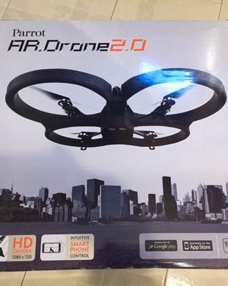 Parrot AR Drone 2.0 nuovissimo + eliche + batterie