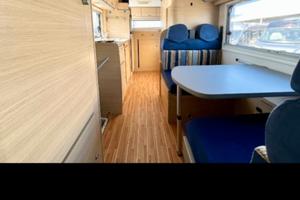 camper auto roller garage 