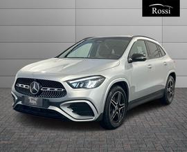 MERCEDES - VETTURE GLA 180 d Automatic N61335