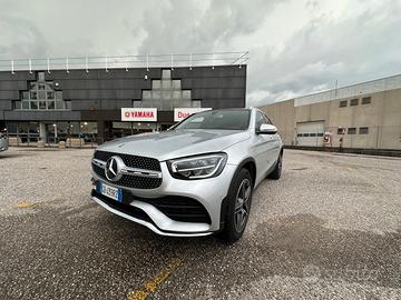 Mercedes glc200