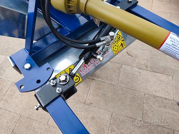 Scavafossi falcinelli spostamento idraulico